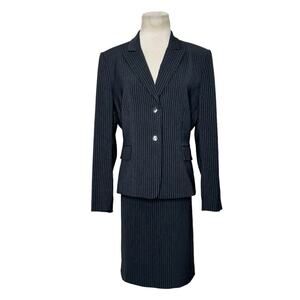 Tahari black white pinstripes skirt jacket suit set size 10P